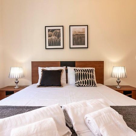Like-Home-T3 Apt-Campolide, Near Amoreiras Mall ลิสบอน ภายนอก รูปภาพ